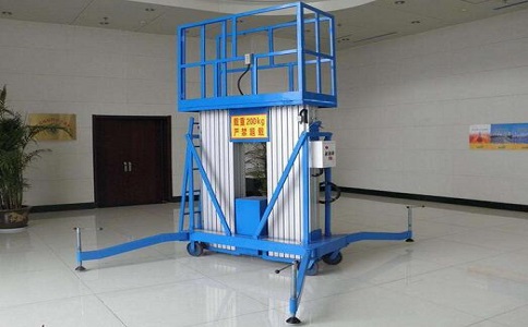 輔助行走鋁合金升降平臺(tái)(圖1)  ? ?輔助行走鋁合金升降平臺(tái)(圖2)